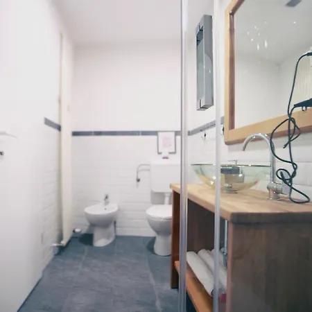 Apartment Bit